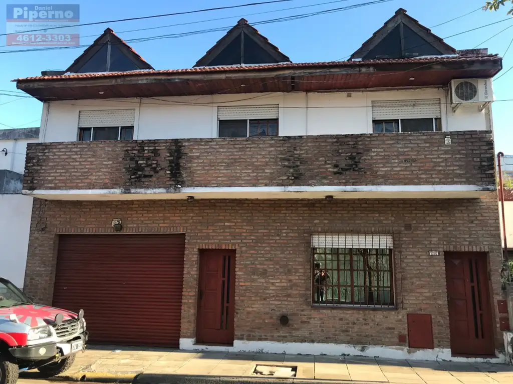 AMPLIA PROPIEDAD se acepta propiedad en parte de pago- financia dueño - 2 Casas mas Local o Garaje