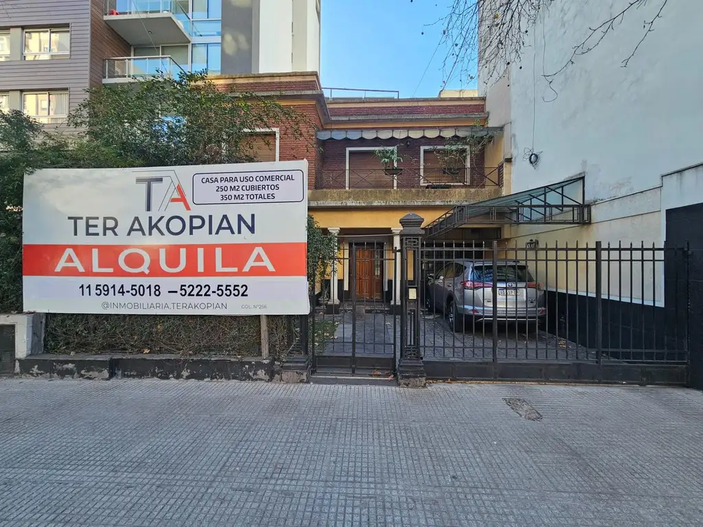 Casa en Alquiler en Ramos Mejía - Uso Comercial