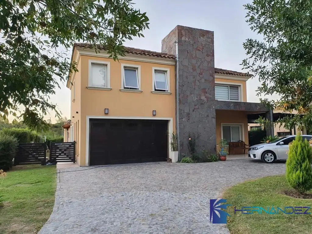 Venta casa pileta Barrancas de Iraola Financiación - permuta