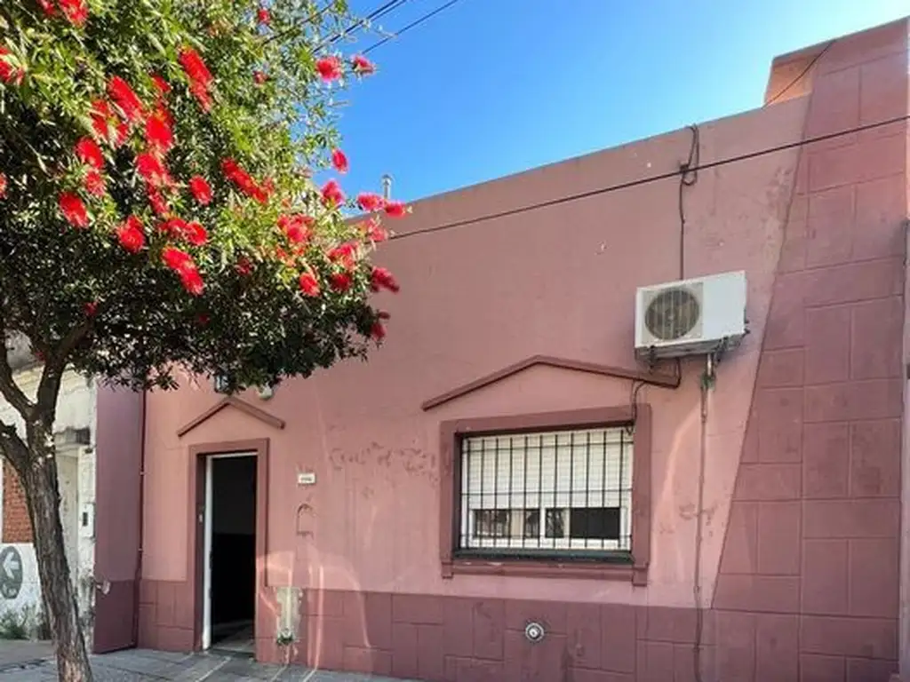 Casa - Venta - Argentina, Santa Fe - PASAJE IRALA 2900