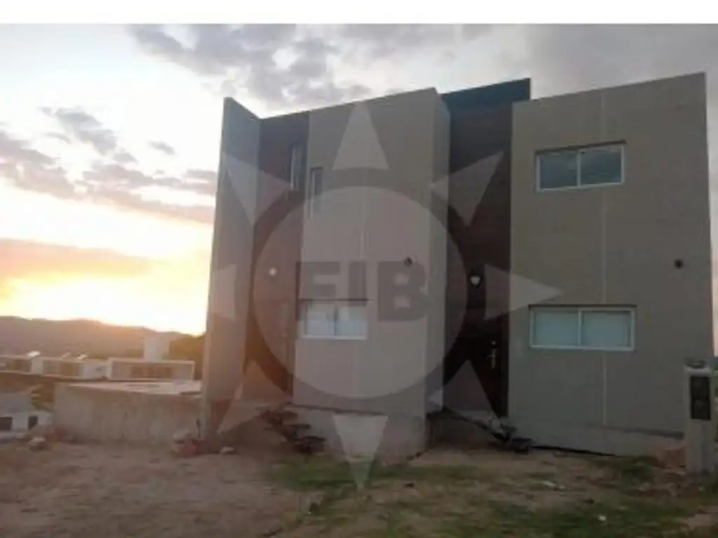 DUPLEX EN VENTA CARLOS PAZ