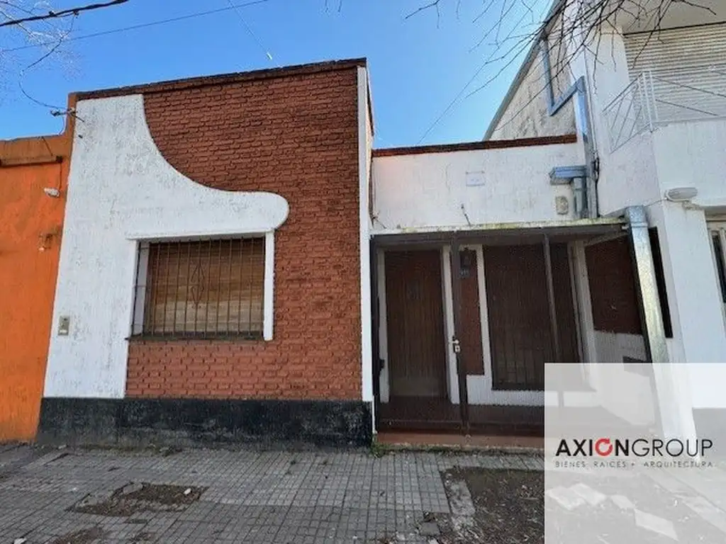 Casa en alquiler de 2 dormitorios en Villa Elvira