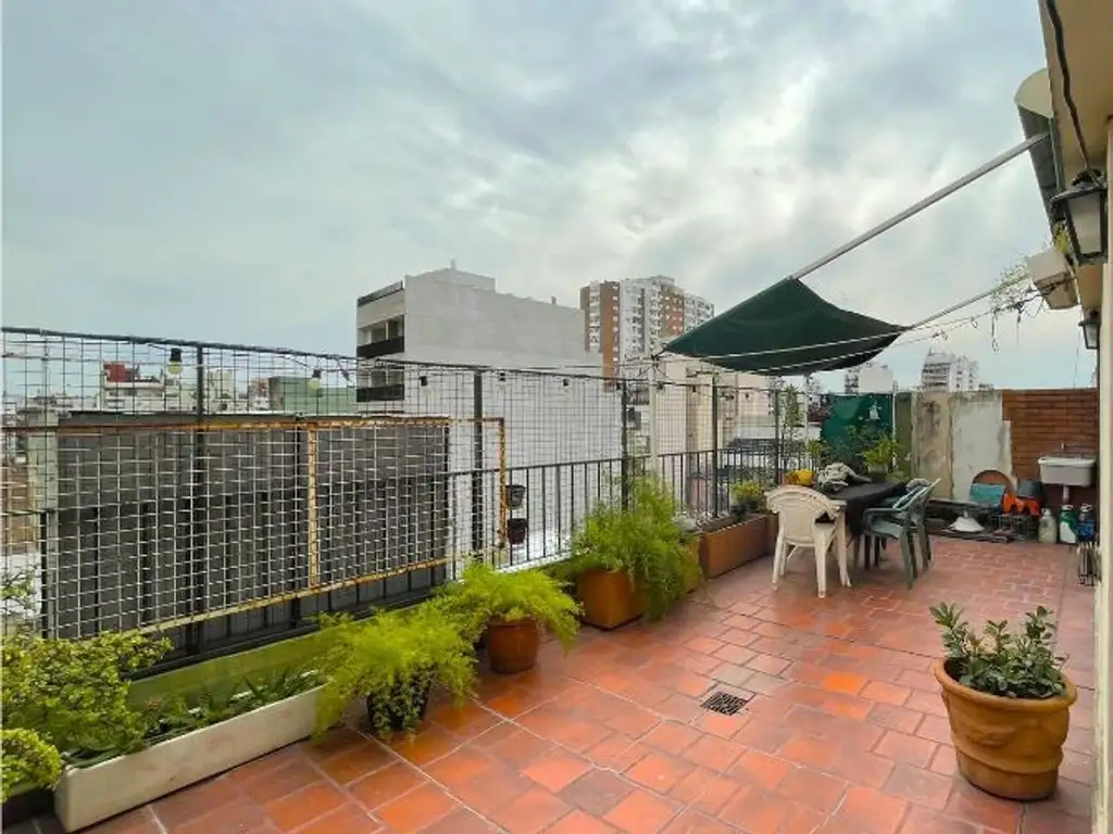 Venta 3 ambientes Almagro duplex balcon aterrazado