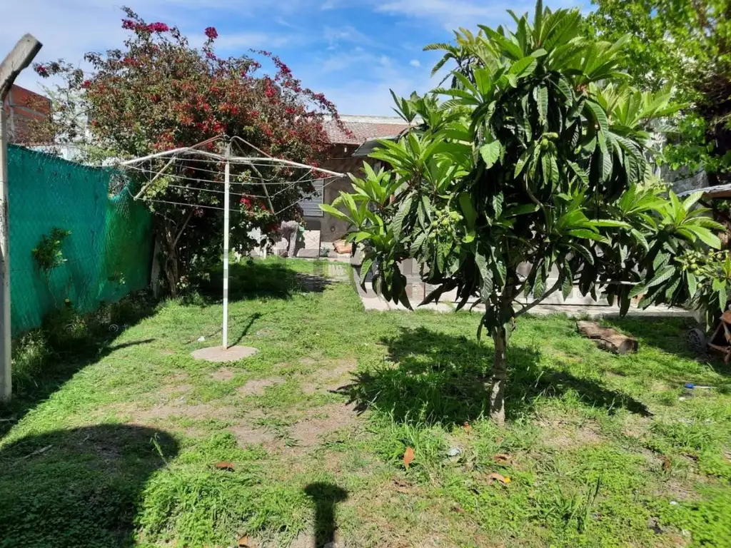 7 bis entre 474 y 475, Casa en venta de 2 dormitorios, City Bell