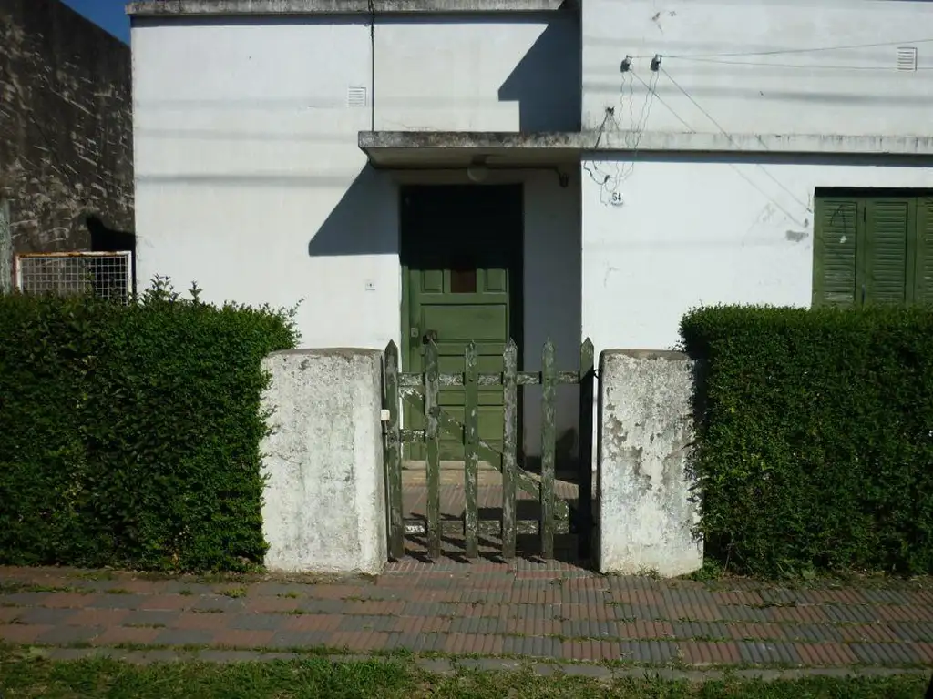 CASA A RECICLAR