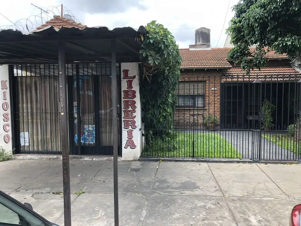 Casa - Venta - Argentina, La Matanza - BALBASTRO 5600