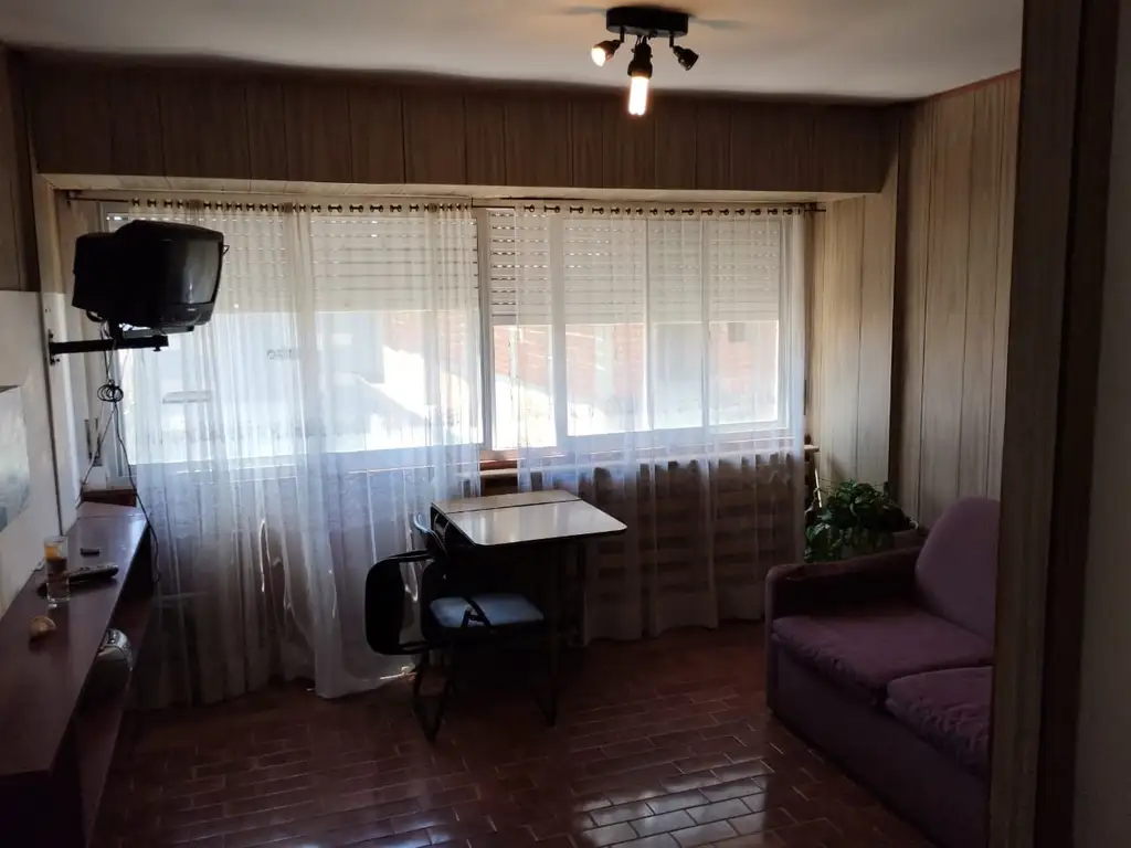 DEPARTAMENTO MONOAMBIENTE A UNA CUADRA DEL MAR SOBRE CENTRO COMERCIAL DE SAN BERNARDO