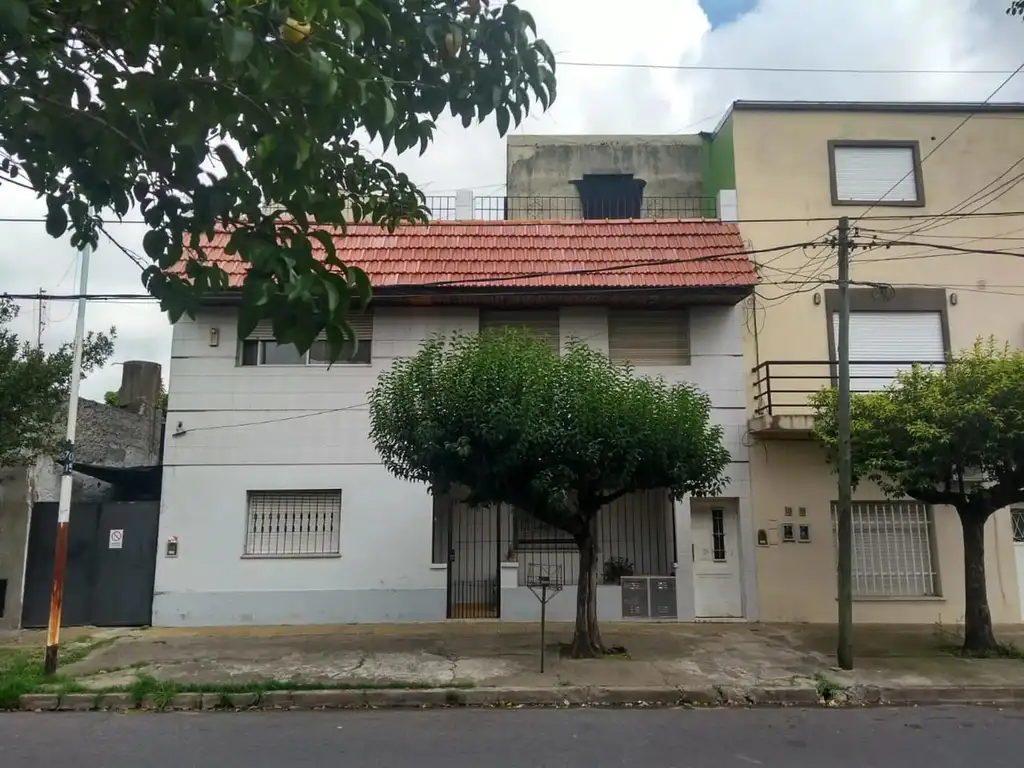 Venta Casa Para Dos Familia, Loma Hermosa Oportunidad.- CONS