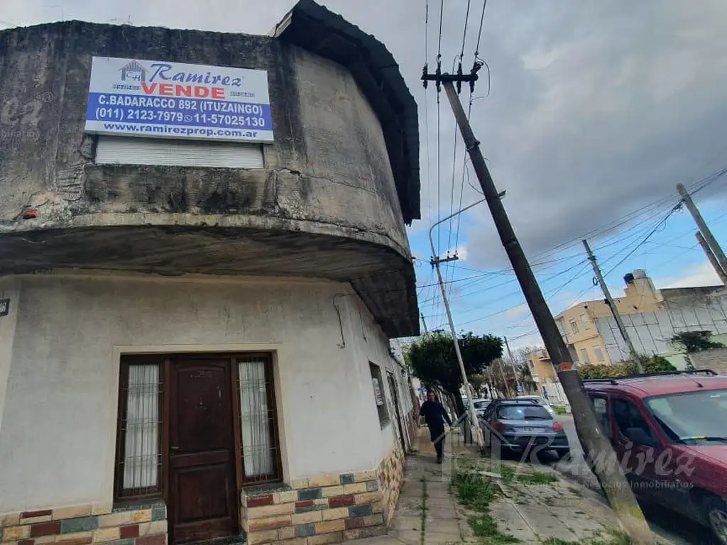 Casa 4 Ambientes En Venta - La Tablada, La Matanza