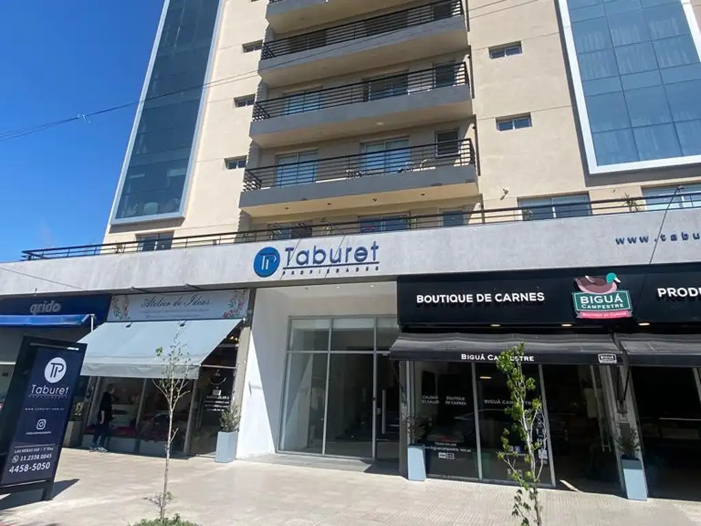 Departamento en venta en  Centro de Ituzaingo