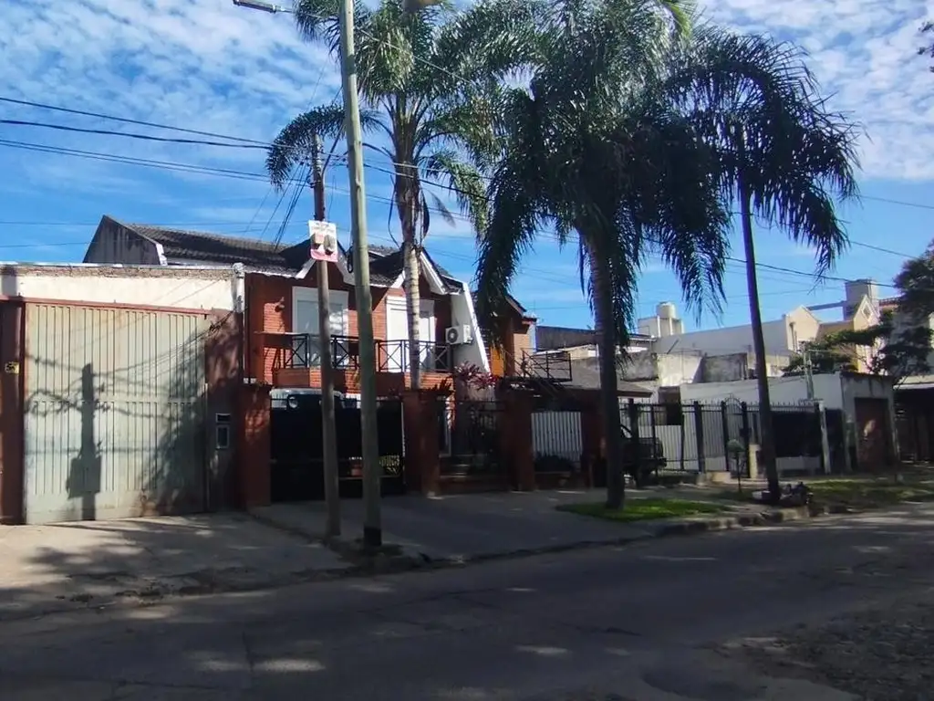 Terreno - El Palomar - GALPON - PERMUTA- VESTUARIOS- CASA A ESTRENAR - OFICINAS - COCHERAS