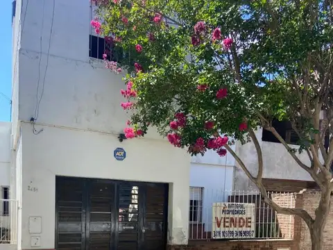 CASA DE 3 DORMITORIOS EN VENTA