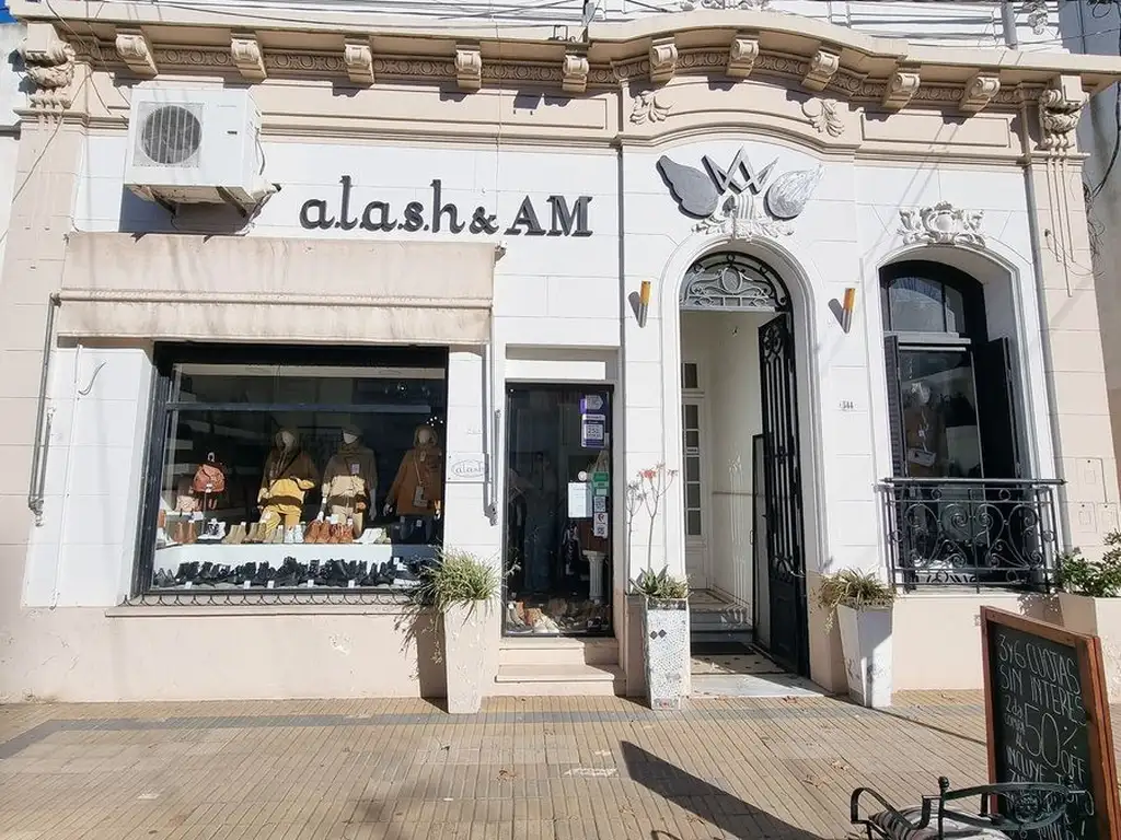 Vende Fondo de Comercio Alash & AM