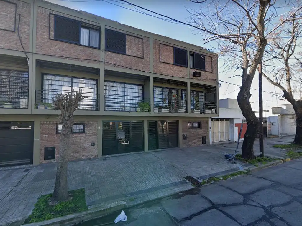 Casa en alquiler en La Plata - Dacal Bienes Raíces