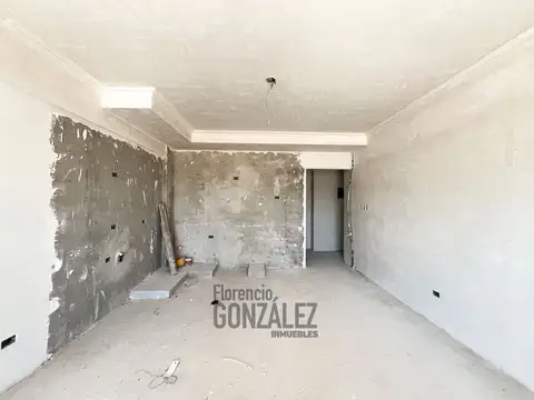 Bolaños 100, Piso PB