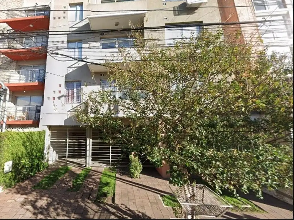 Venta de departamento 2 ambientes. Castelar Sur