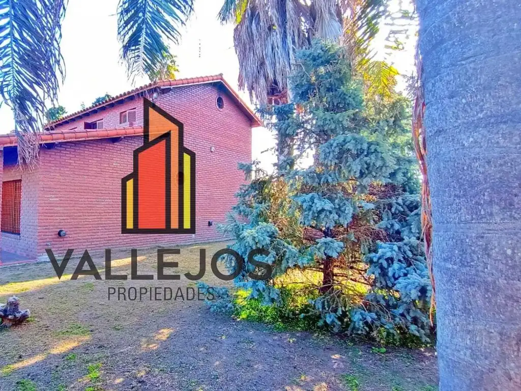 Casa s/ gran lote 1600 m2 parque, 4 amb | detalles categoría