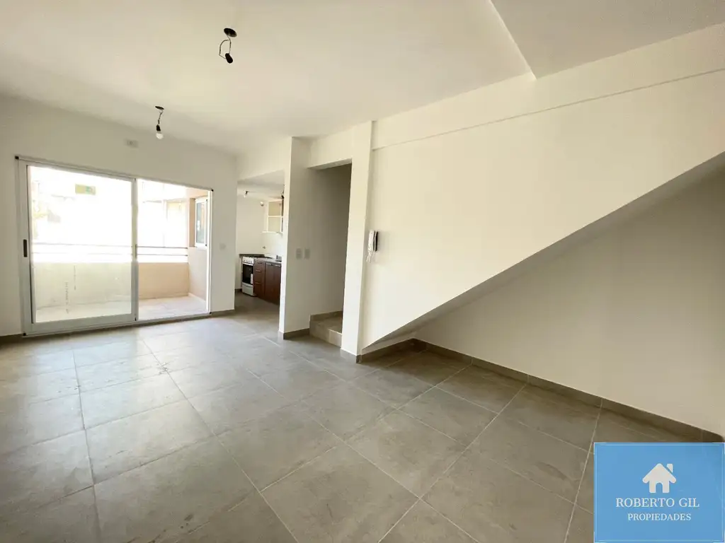 Venta PH 2 ambientes Villa Urquiza Terraza y Playroom