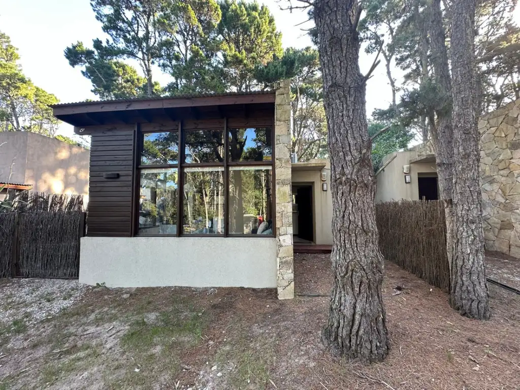 Casa en alquiler temporario de 2 dormitorios en Mar Azul