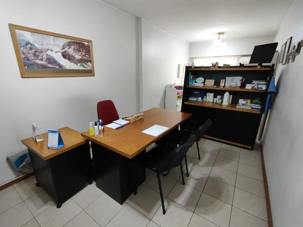 Oficina en VENTA dn Cordoba y Santiago Rosario