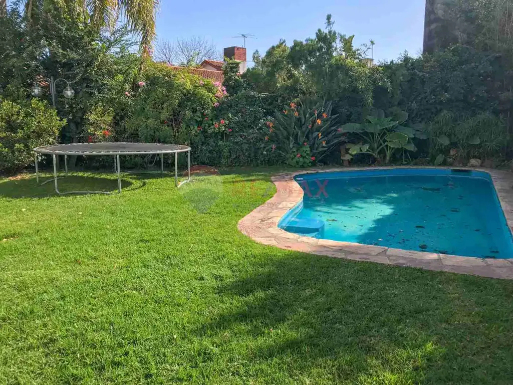 Casa en Venta Av. B. Márquez Al 900 (San Isidro)