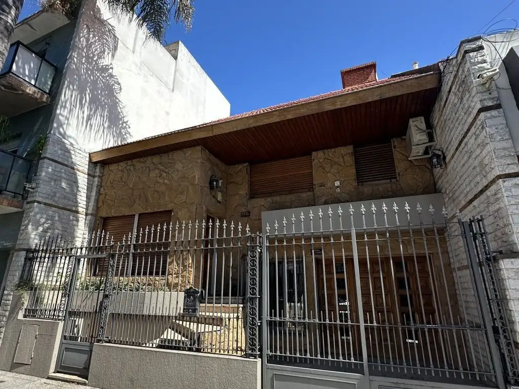 Venta de Casa en barrio naon Mataderos caba