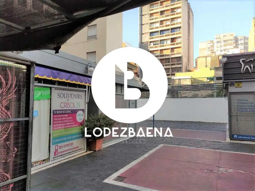 Local / Oficina en Venta en la Peatonal de Córdoba con amplios comercios alrededor!