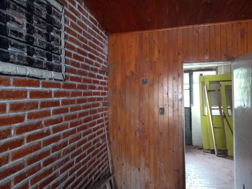 Vendo casa en calle 8 y calle 7, Lima Zarate