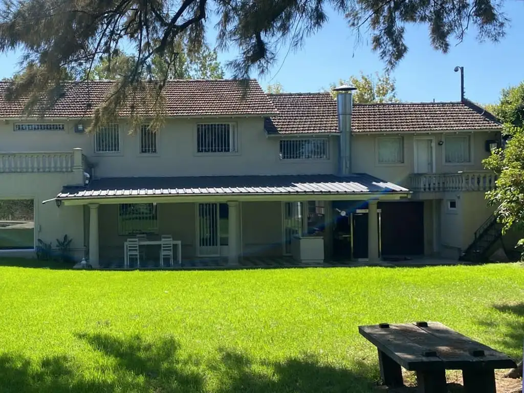 Casa Chalet  en Venta en La Horqueta, San Isidro, G.B.A. Zona Norte