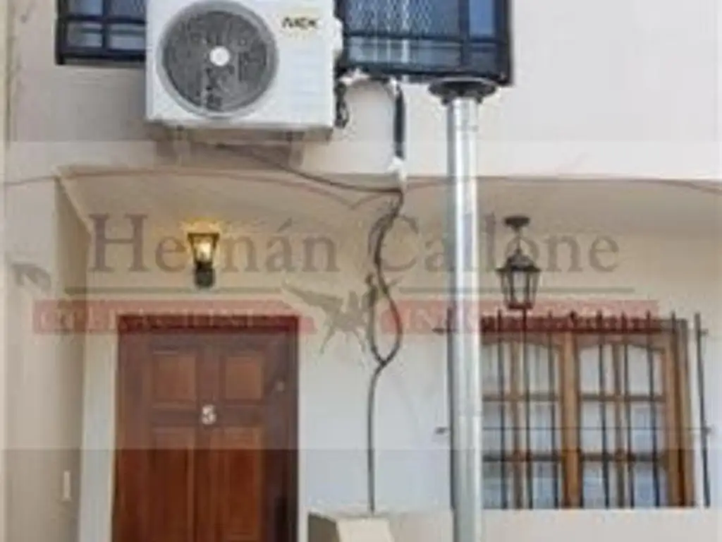 DEPTO TIPO DUPLEX DE 2 AMB EN VILLA LUZURIAGA