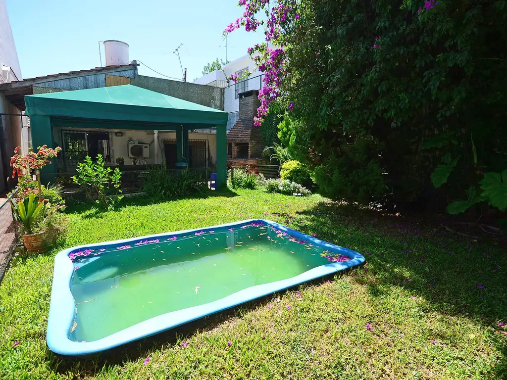 Casa Chalet  en Venta en Villa Santa Rita, Capital Federal, Buenos Aires