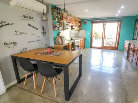 VENTA PH SAN ISIDRO 4 AMB. IMPECABLE CON PILETA. - Foto 0