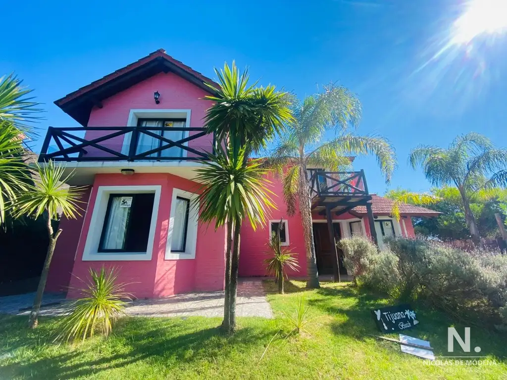 Casa en Alquiler a media cuadra de la playa Cuatro Suites