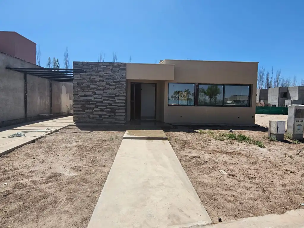 Venta Casa 2 dormitorios a estrenar 2 cocheras 135m2 Vieytes 0