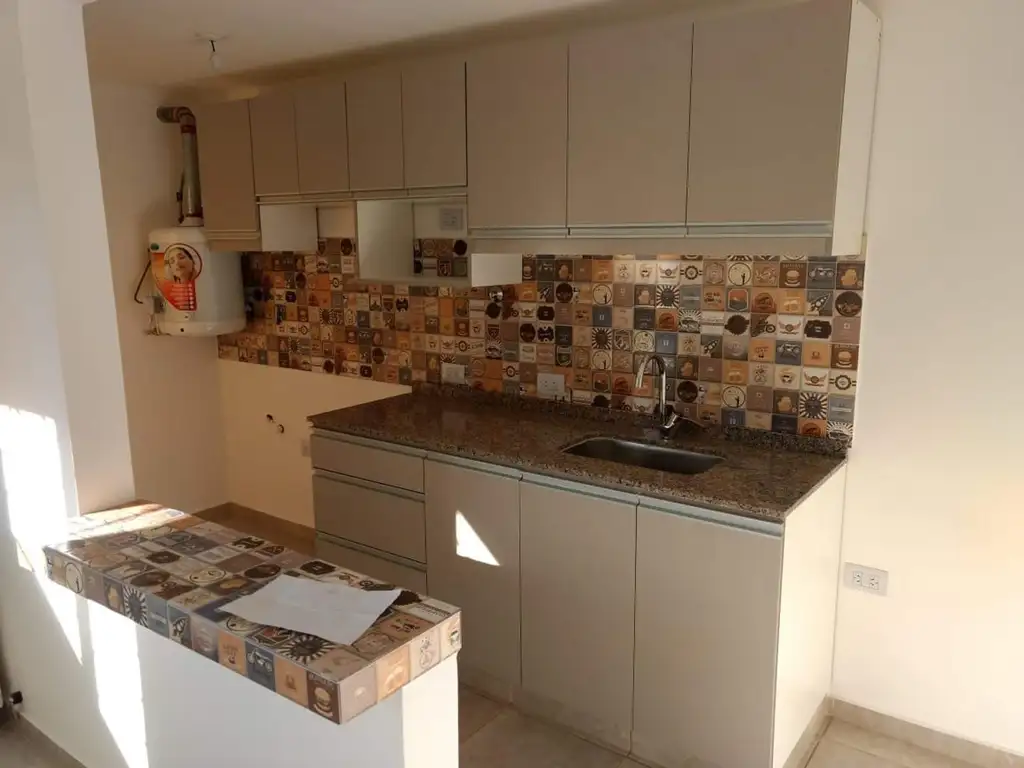 VENDO DUPLEX DE CATEGORIA 2 DORM.A ESTRENAR EN LOMAS DEL CHA