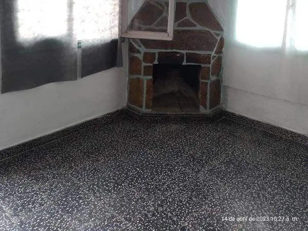 VENDO 2 CASAS en Huerta Grande (EL PRECIO ES POR LAS DOS)