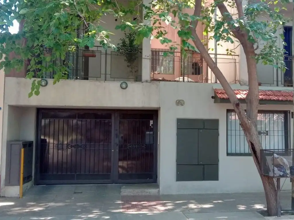 Venta departamento Dorrego, a metros Costanera