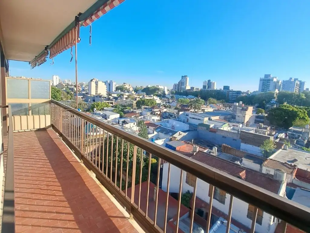 HERMOSO 4 AMB AMPLIOS CON BALCON CONTRAFRENTE