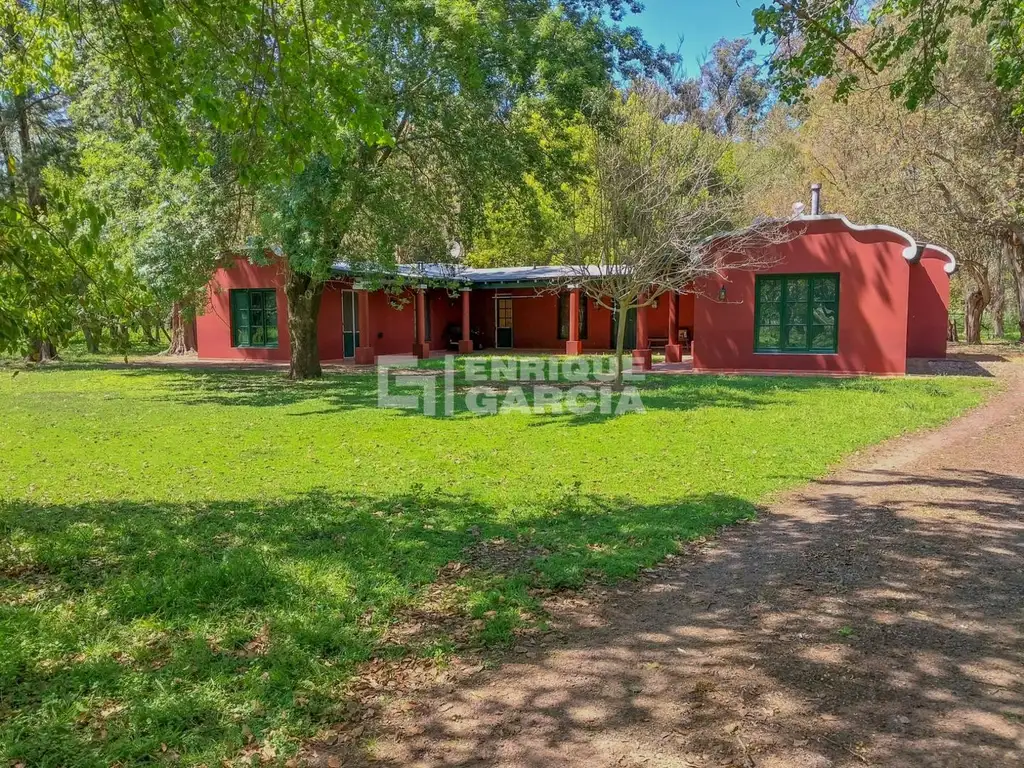 VENTA CHACRA CON CASA DE CAMPO GALPÓN Y COCHERA