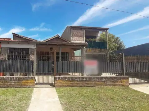 Casa y departamento en venta, Roque Pérez