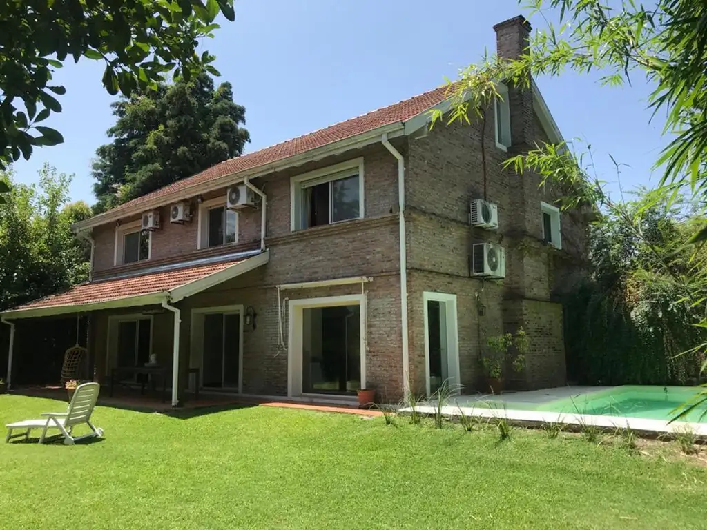 Casa en Barrio alquiler en barrio Cerrado Rincon del Arca