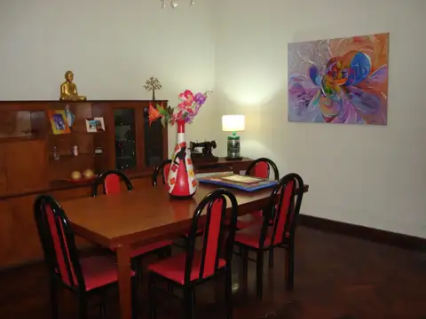 Casa en Venta - 5 ambientes - USD 179.000