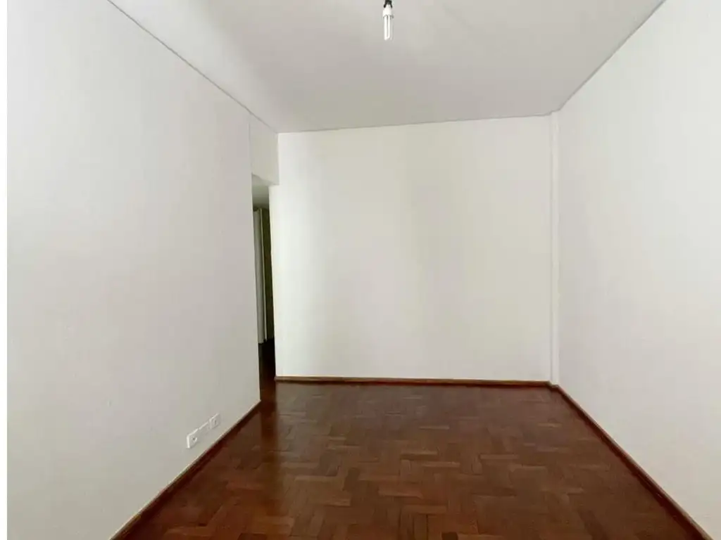 Depto de 1 Dormitorio + Comodín