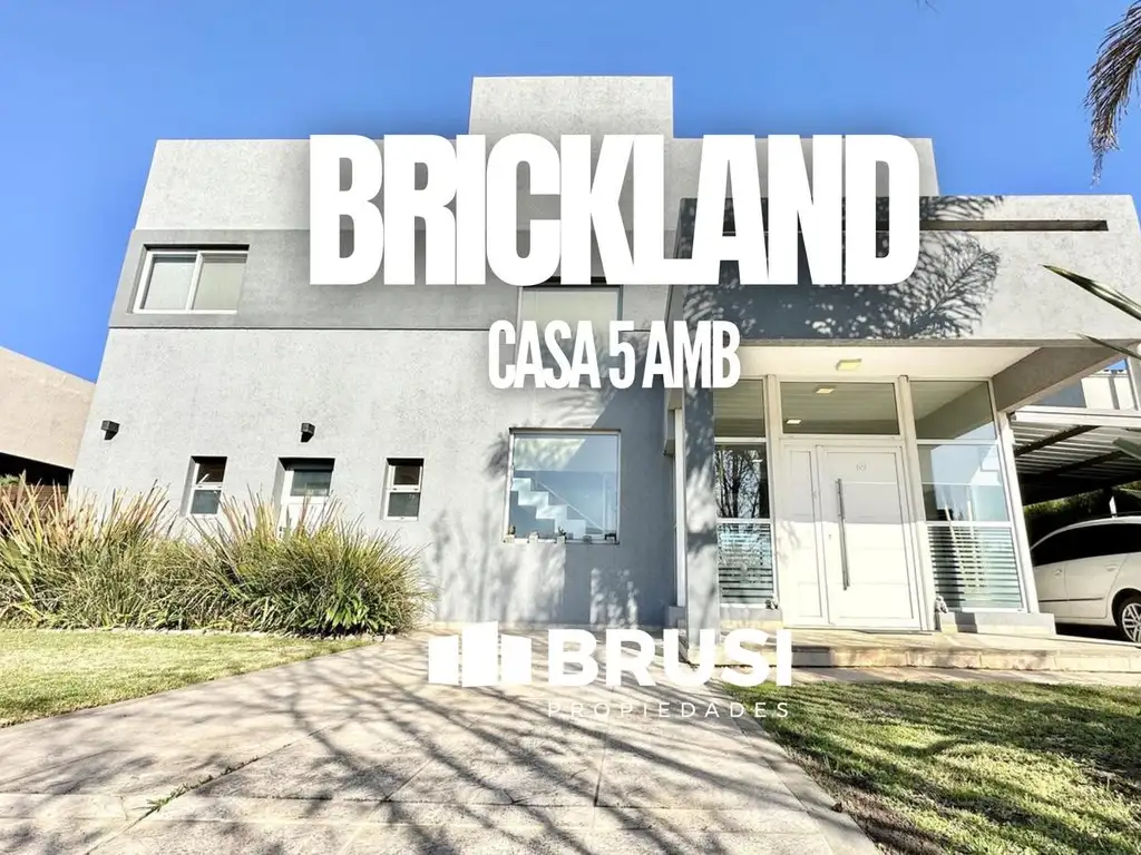 Casa en venta 5 ambientes 2 plantas - Brickland - Canning