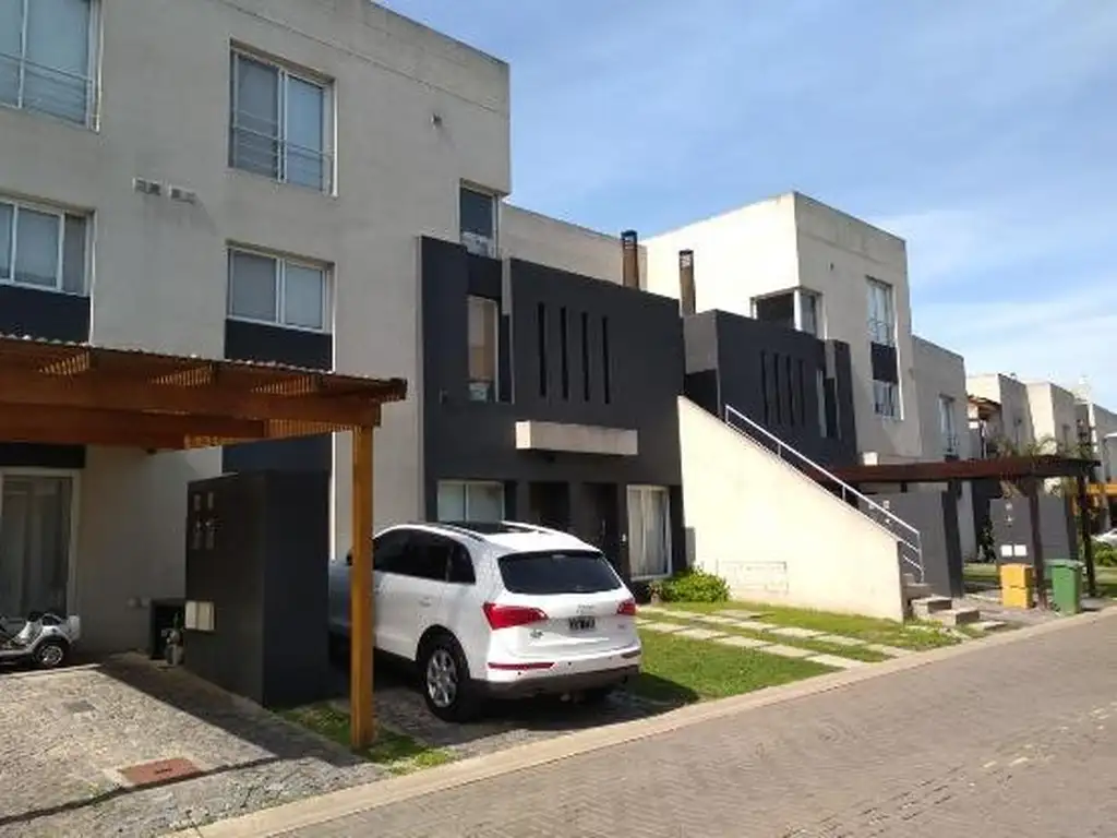 Departamento en Venta con cochera