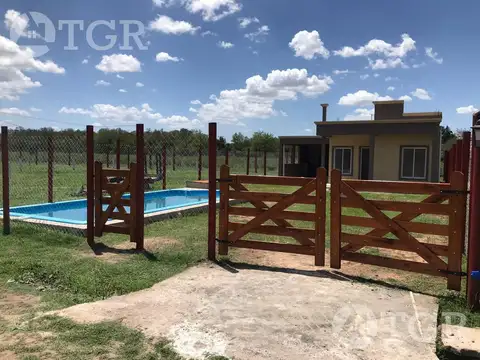 VENTA CASA QUINTA  3 AMB EN BARRIO CERRADO "EL MARINENSE" EN MARIANO ACOSTA