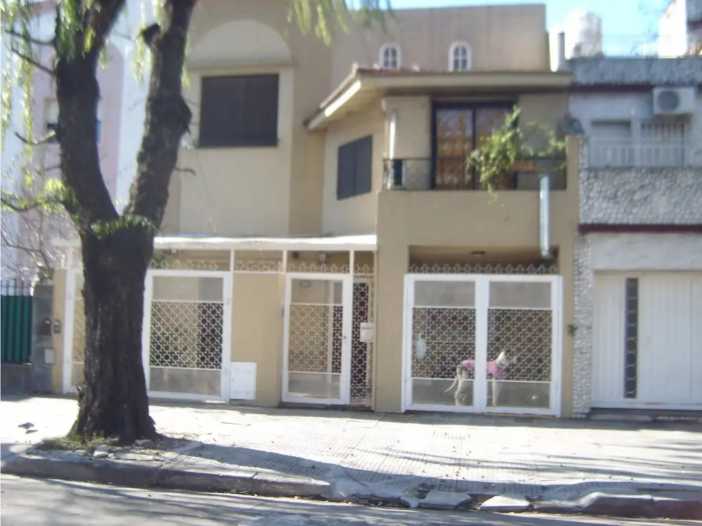 Venta Casa 5 amb. Liniers