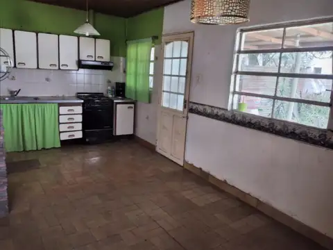 CASA IDEAL PARA VARIAS FAMILIAS. RF: 718