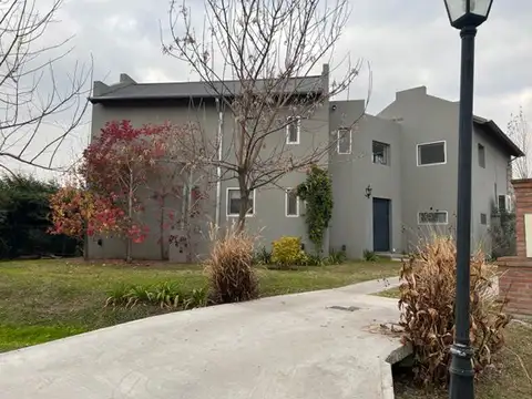 Venta Casa Barrio Los Jazmines Pilar del Este - Foto 0