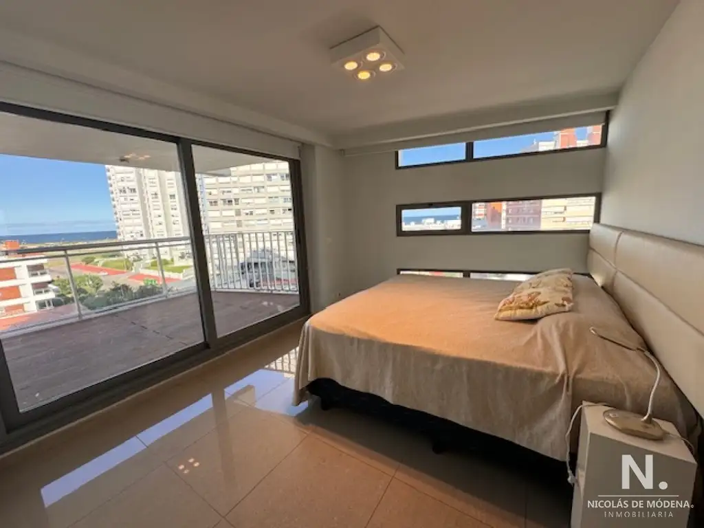 Muy buen Apartamento con vista a playa Brava - Consulte